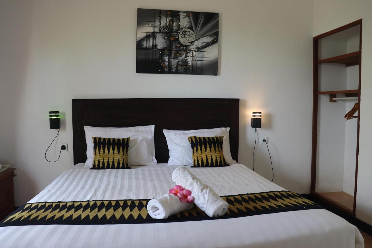 Sunny Point Penida Hotel Ped Bagian luar foto